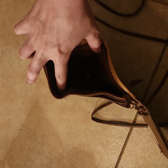 Wallet - Picture 3 of 4